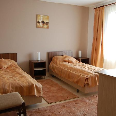 Pension Laura Cheile Turzii Petrestii de Jos Номер фото